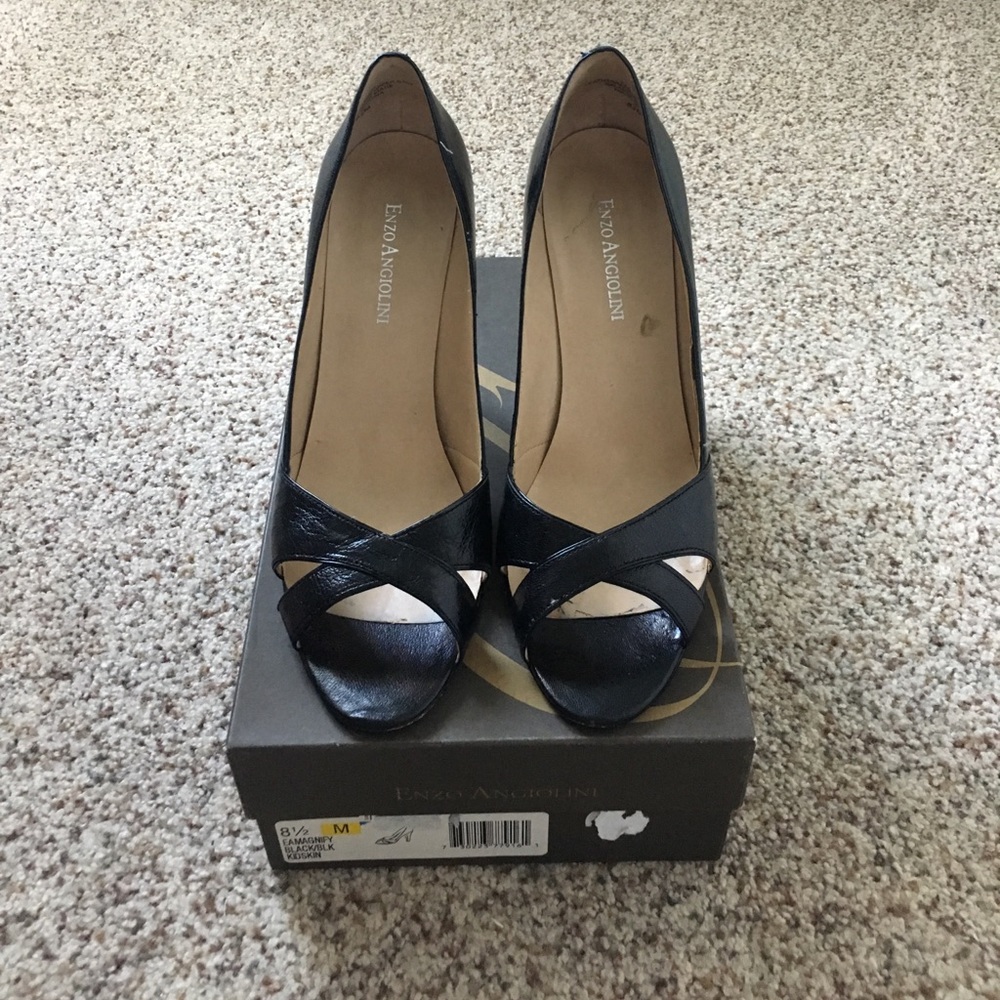Enzo Angiolini Black 8.5 Magnify Pump